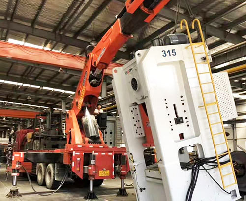 兰洋镇提升工作效率，选择优质折臂吊租赁服务