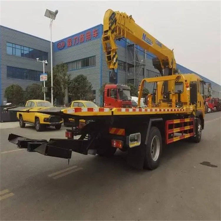 兰洋镇附近小随车吊出租电话，轻松解决搬运烦恼